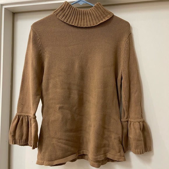 Escapade tan turtleneck sweater - Picture 1 of 2